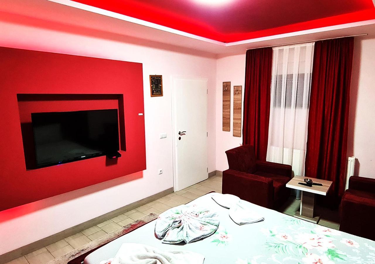 Motel Villa Star ジラニ エクステリア 写真